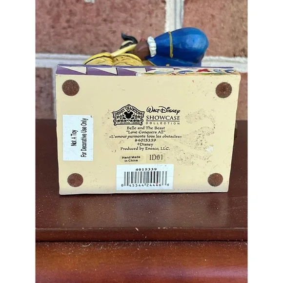 Disney Traditions Belle & The Beast Love Conquers All Figurine - Jim Shore - Picture 11 of 11